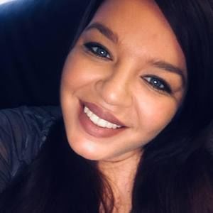 Meet your Posher, Whitney